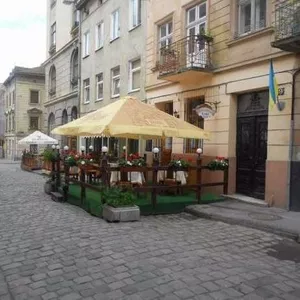 Продам діюче кафе у центрі Львова!