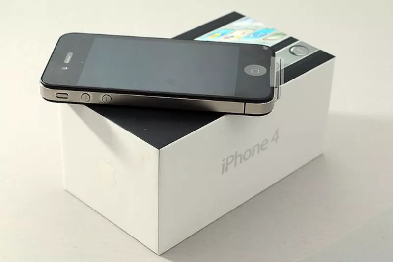 Apple iphone 4G 32gb and 16gb