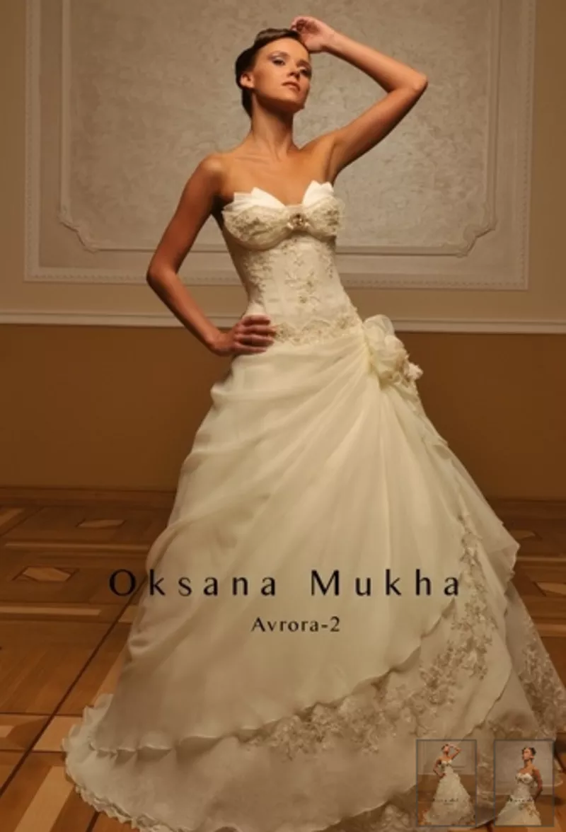 Весільна сукня дизайнера О. Мухи модель Avrora-2