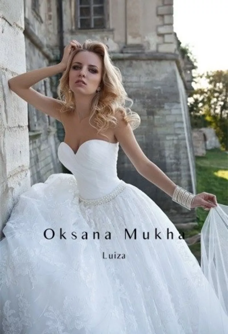 Продаю сукню від дизайнера Оксани Мухи