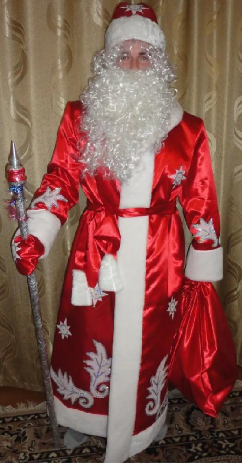 Новогодние костюмы Деда Мороза и Снегурочки 3