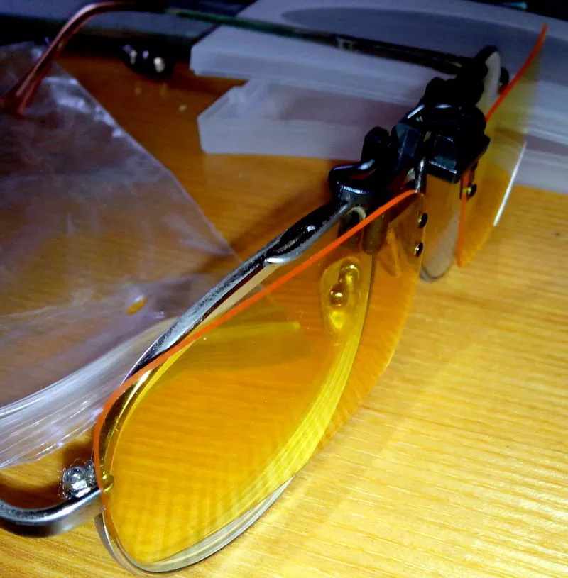 Поляризаційні накладки на окуляри «Антиблік-антифара 7