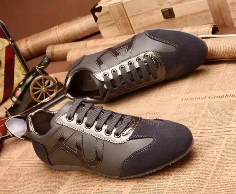 Чоловіче взуття Giorgio Armani 2