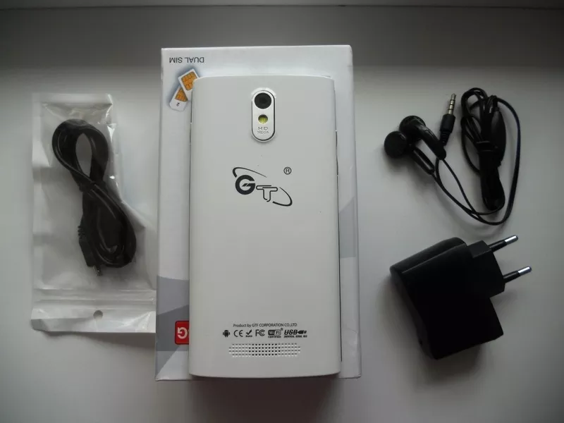 Бюджетный смартфон НТС GT-M7 White (экран 4, 5