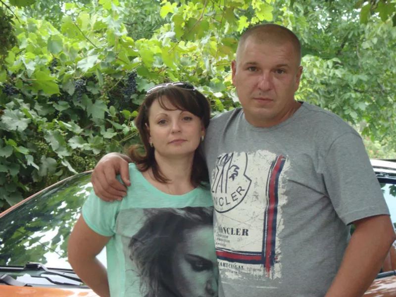 Честная семейная пара с Украины .ищет работу 2