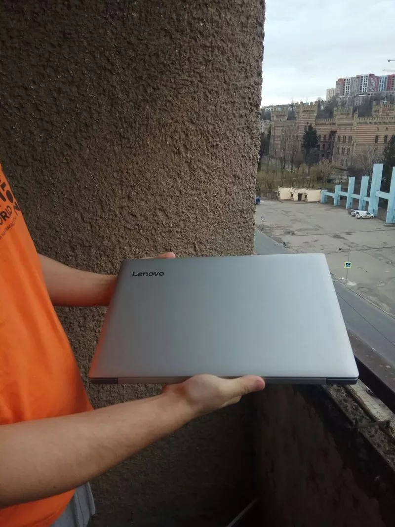 Ноутбук Lenovo IdeaPad 320-15IAP (80XR00VCRA) Platinum Grey 2