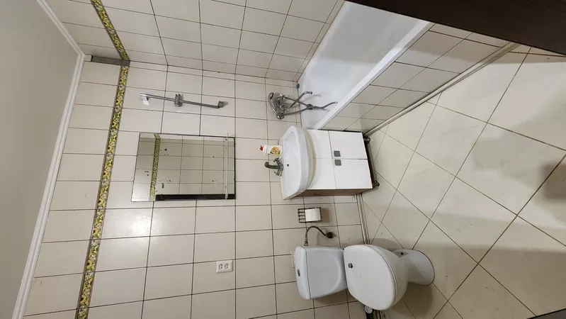 Продаж 2-кімнатної дворівневої квартири в центрі Львів,  вул.Огієнка, 11 6