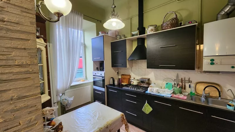 2-кімнатна квартира в ближньому центрі Львова вул. Гайдамацька 6