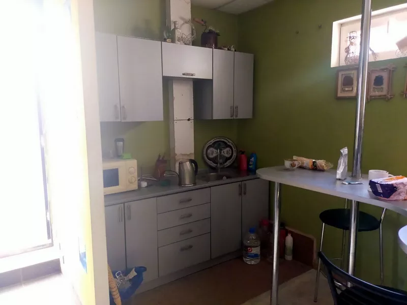 Окрема комерційна будівля у Львові вул. Лобачевського,  4 9