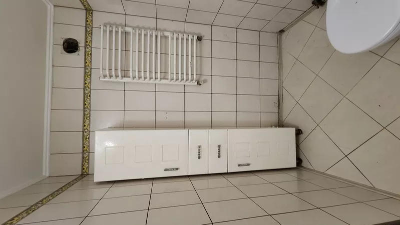 Продаж 2-кімнатної дворівневої квартири в центрі Львів,  вул.Огієнка, 11 7