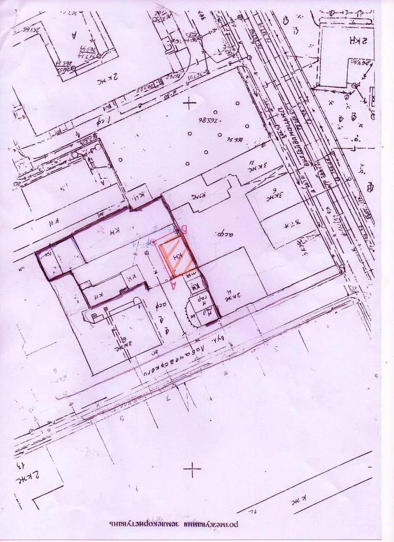 Окрема комерційна будівля у Львові вул. Лобачевського,  4 10