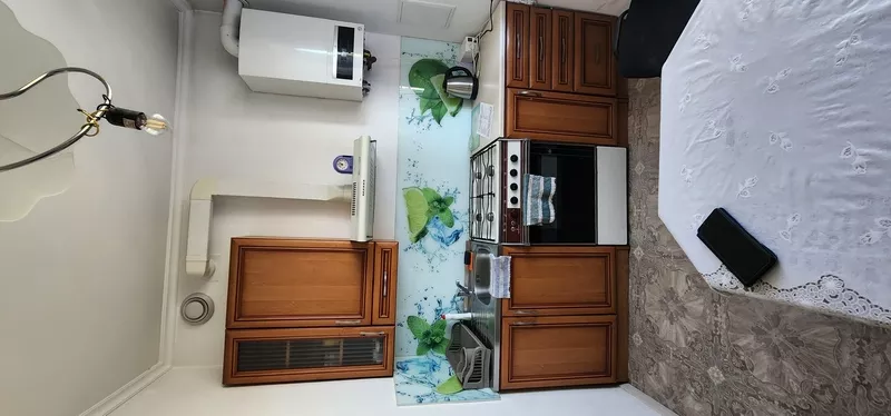 Продаж 4-кімнатної квартири вул. Скісна,  4 3