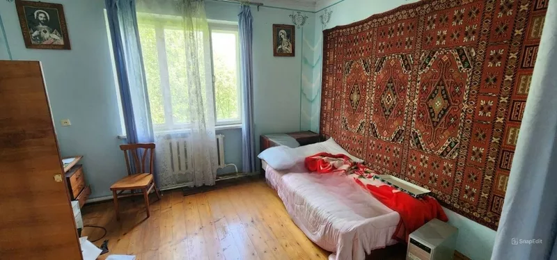 Продаж будинку з великою земельною ділянкою с. Станківці 10