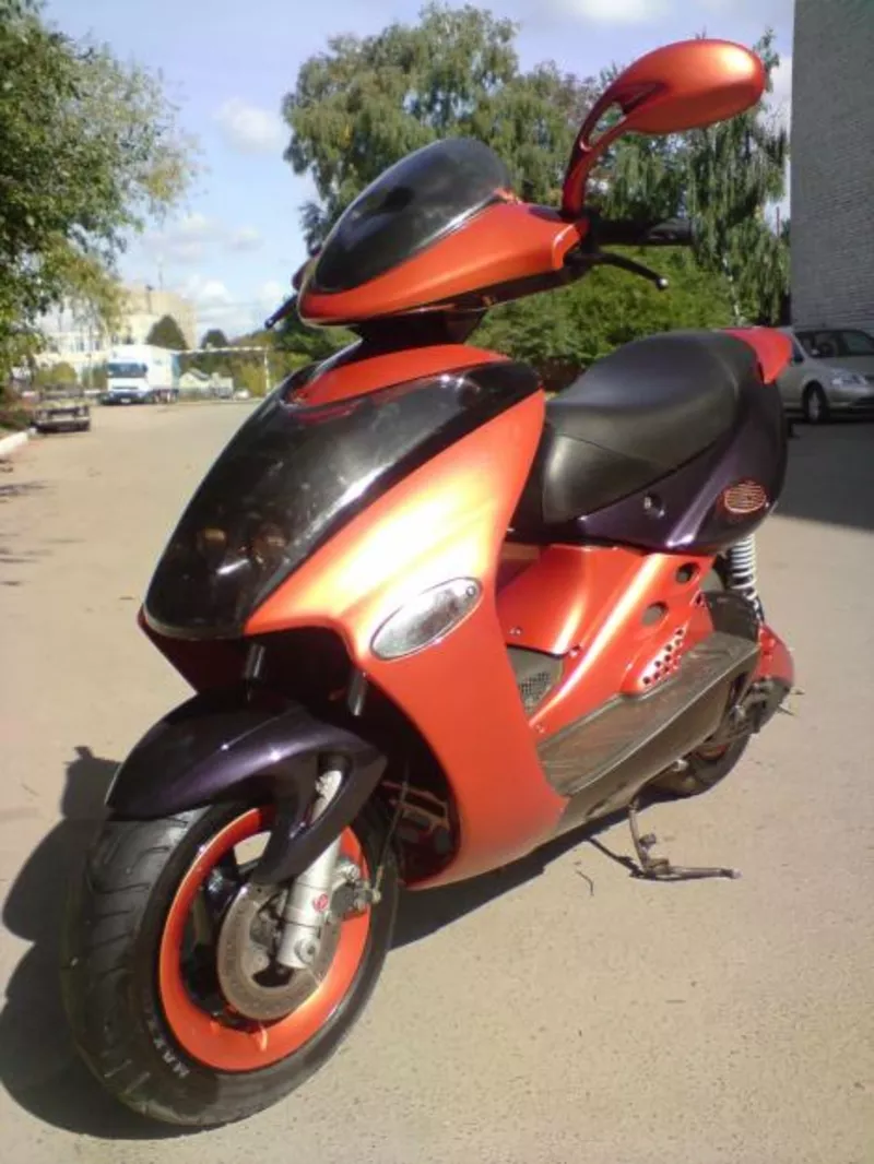 Продам  скутер Malaguti f15 firefox lc